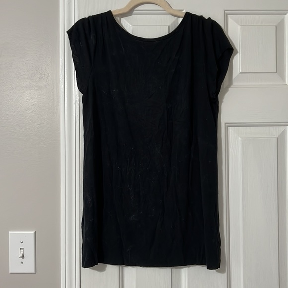 Black short sleeve tee - Picture 3 of 3